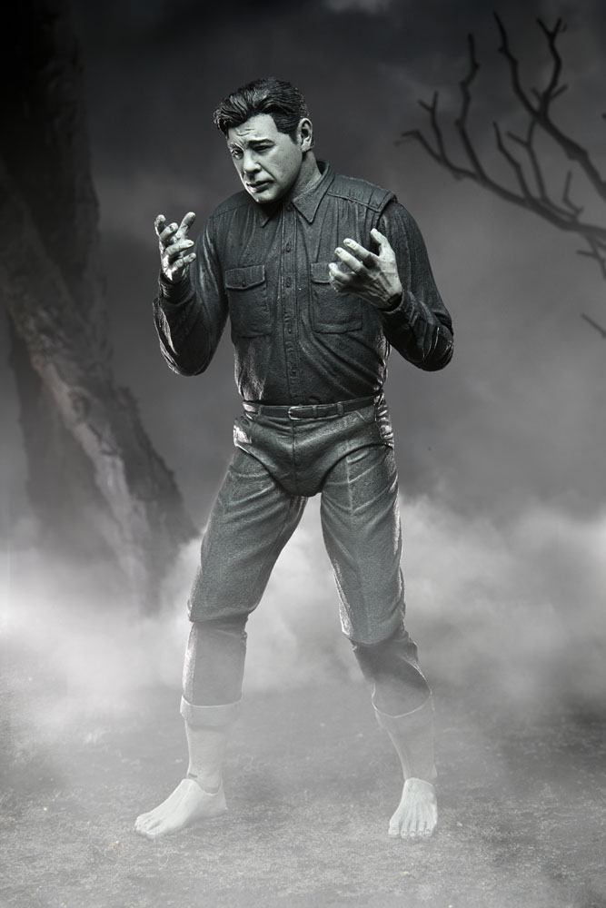 Universal Monsters - Ultimate The Wolf Man (Black & White) Actionfigur 18cm NECA 2022