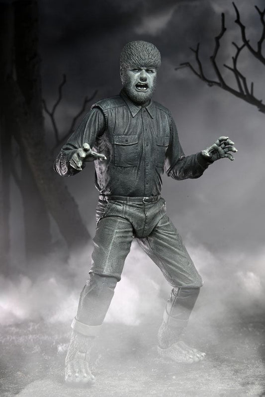 Universal Monsters - Ultimate The Wolf Man (Black & White) Actionfigur 18cm NECA 2022