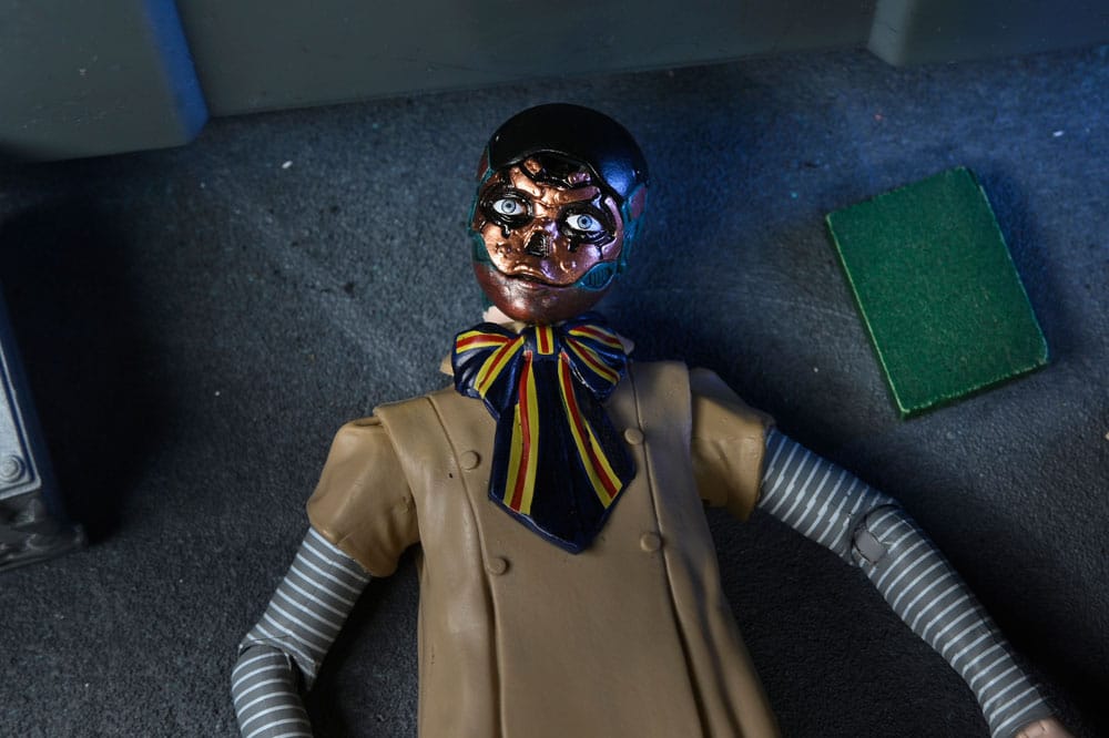Pre-Order: Megan - Ultimate Megan Actionfigur 18cm NECA 2024