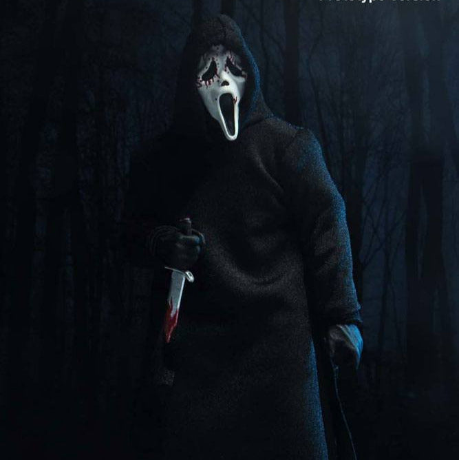 Pre-Order: Scream - Ultimate Ghostface 18cm Actionfigur NECA 2025 RE-RUN