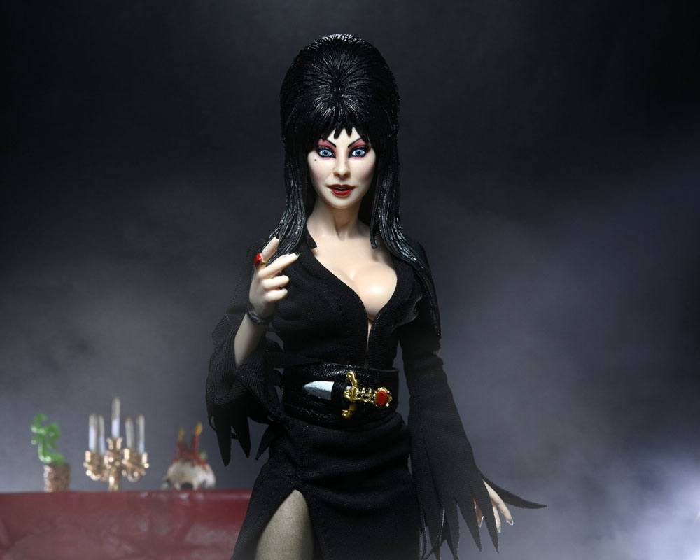 Elvira - Mistress of the Dark Clothed Actionfigur 20cm NECA 2021