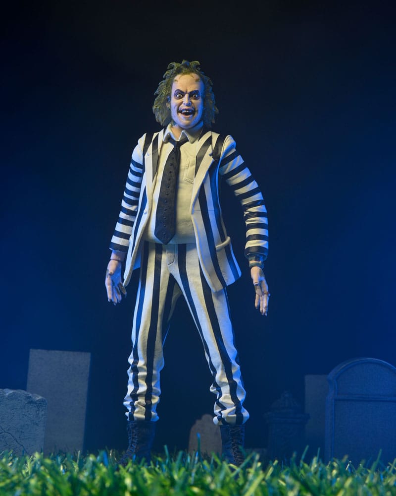 Pre-Order: Beetlejuice (1988 Movie) - Beetlejuice (Striped Suit) Actionfigur 18cm NECA 2024