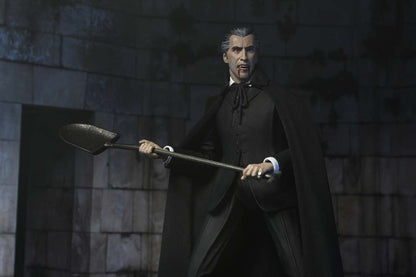 Pre-Order: Horror of Dracula (1958) - Ultimate Count Dracula Actionfigur 18cm NECA 2024