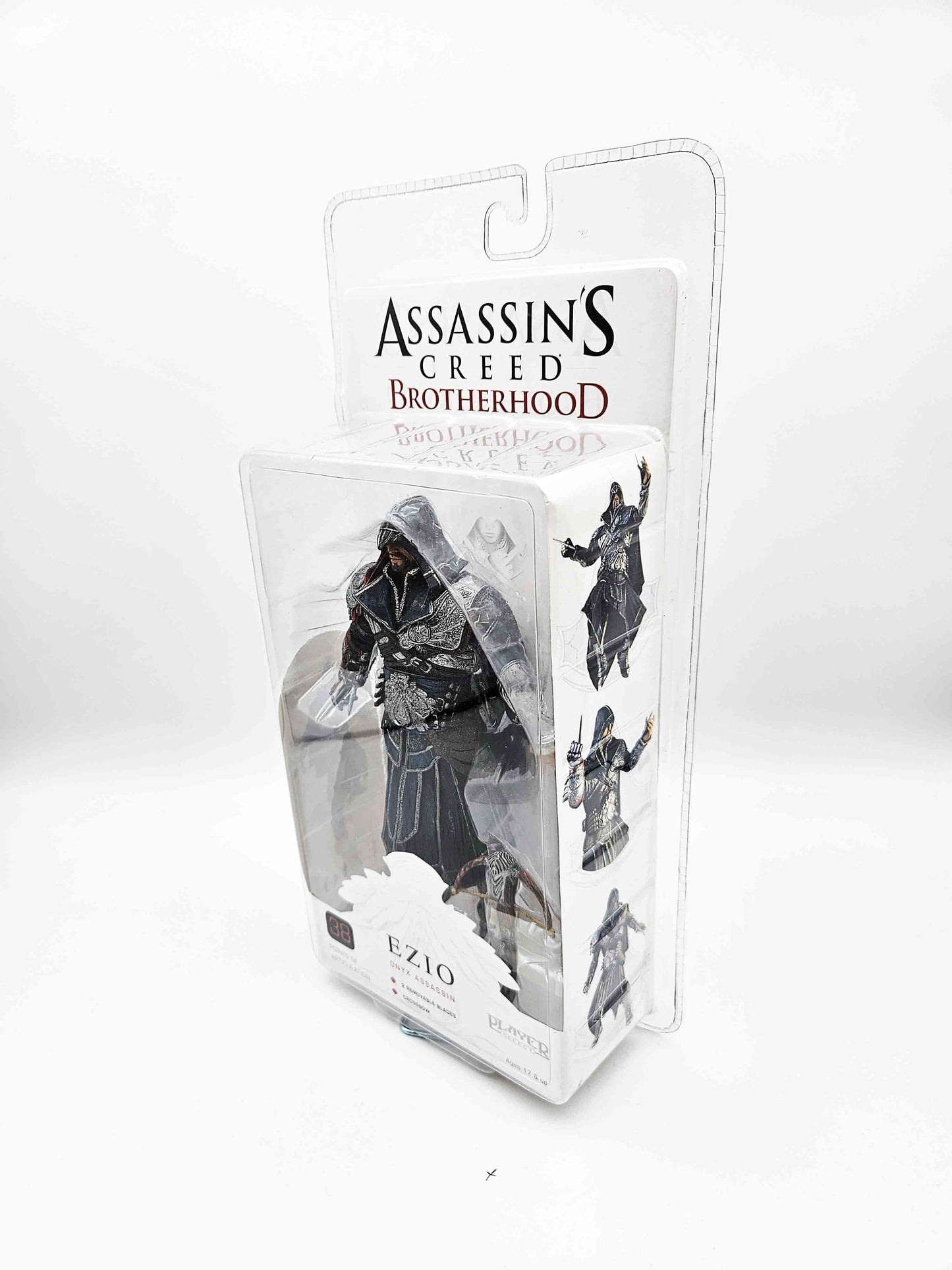 Assassin’s Creed: Brotherhood - Ezio Auditore (Onyx Assassin) Actionfigur 18cm NECA 2012