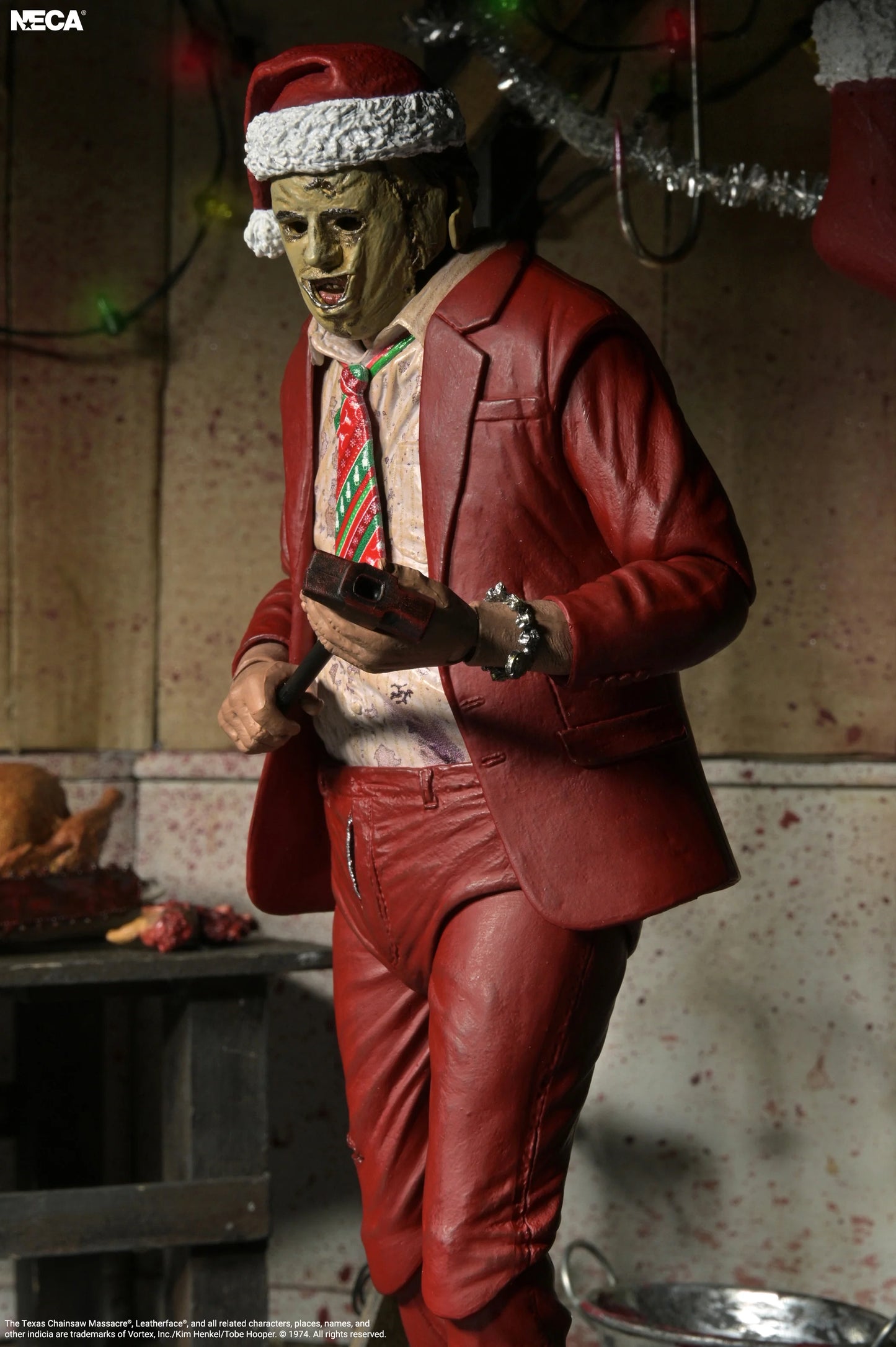 The Texas Chainsaw Massacre - Ultimate Santa Leatherface 18cm Actionfigur NECA 2026
