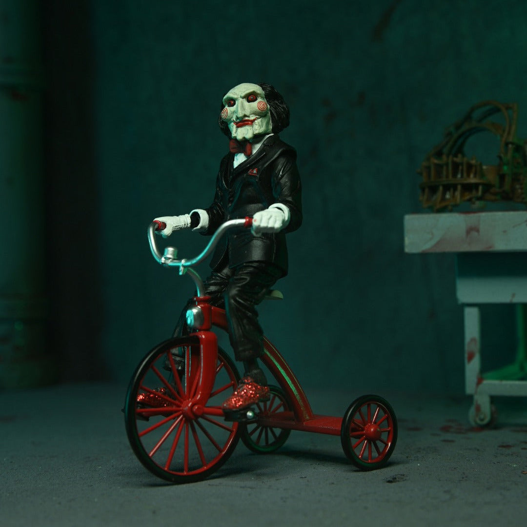 Saw - Ultimate Jigsaw Killer (Red Robe) Actionfigur 18cm NECA 2024 Exclusive