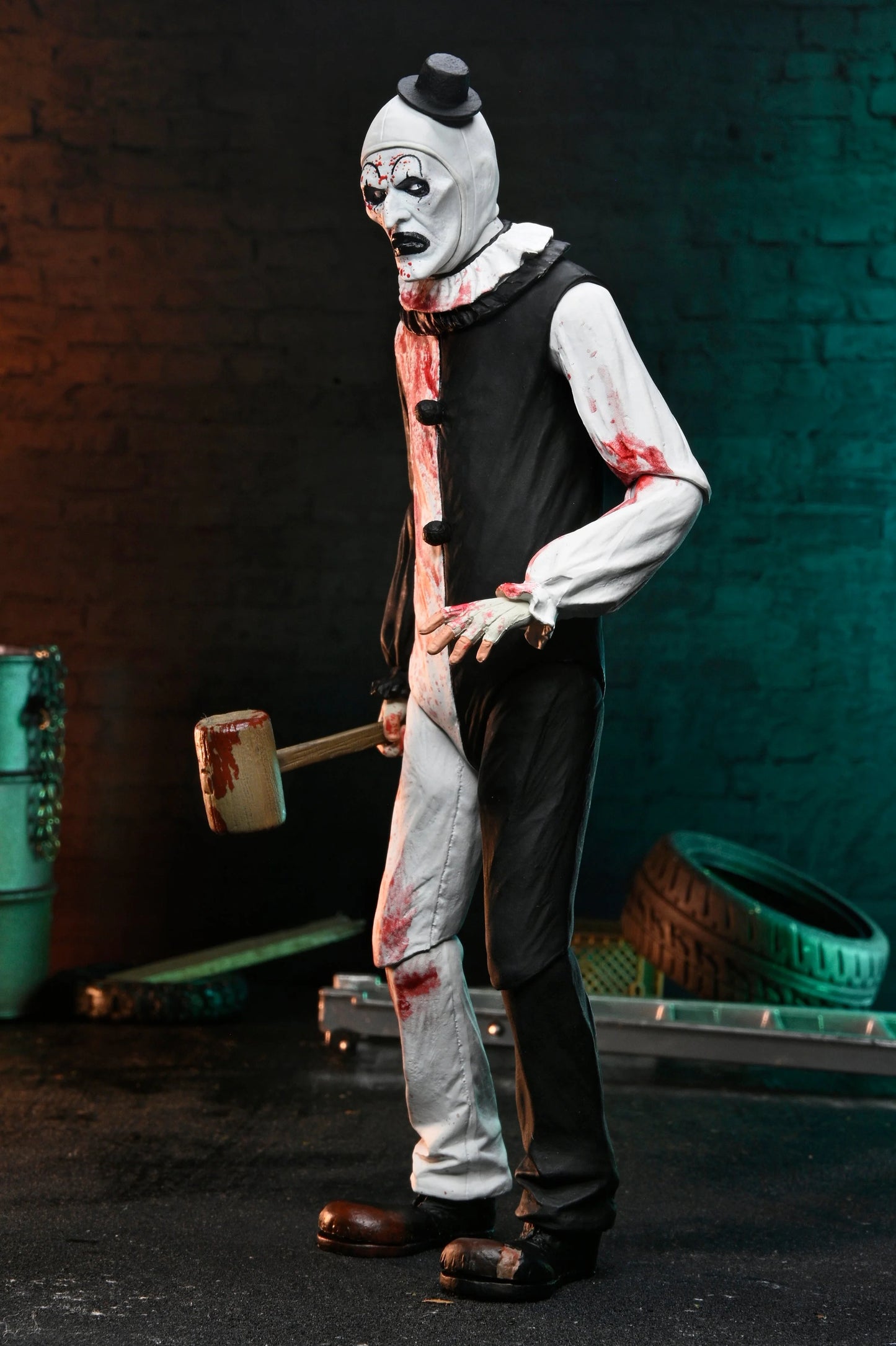 Terrifier 2 - Ultimate Art The Clown (Blood Splattered) 18cm Actionfiguren NECA 2026