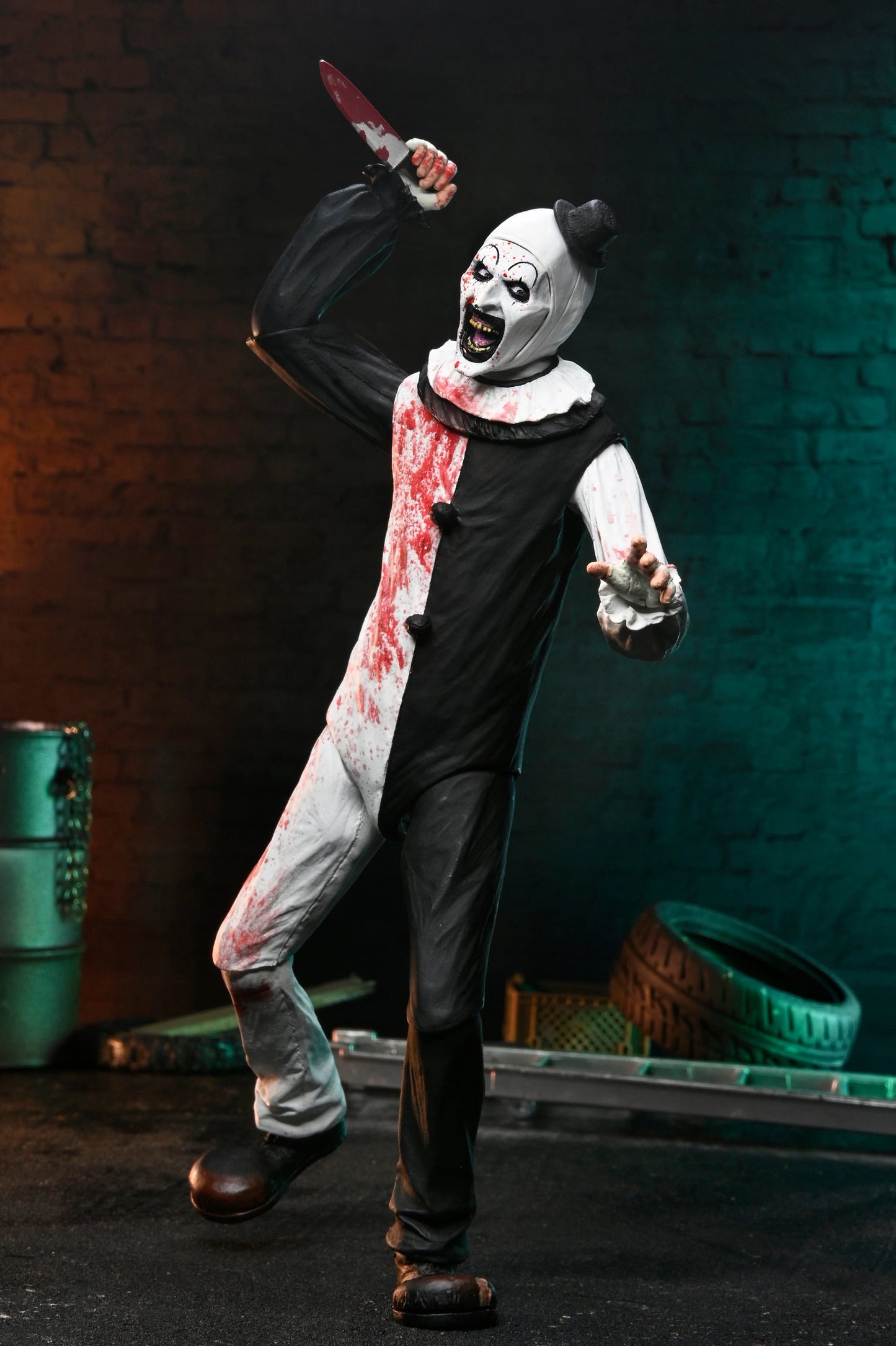 Terrifier 2 - Ultimate Art The Clown (Blood Splattered) 18cm Actionfiguren NECA 2026
