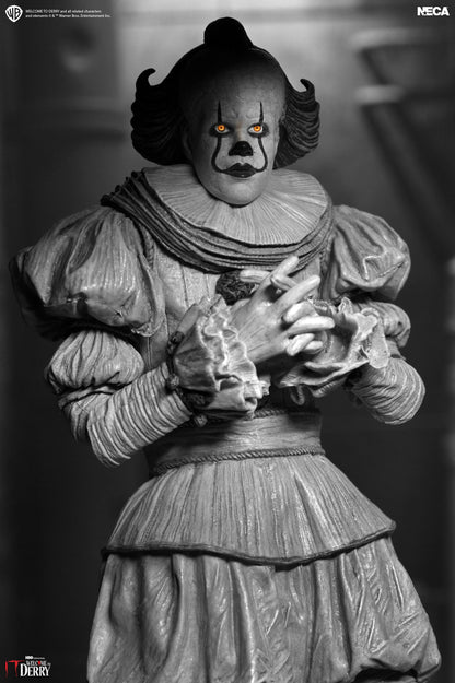 Stephen King's IT : Welcome to Derry - Ultimate Pennywise (Black & White) Actionfigur 18cm NECA 2026