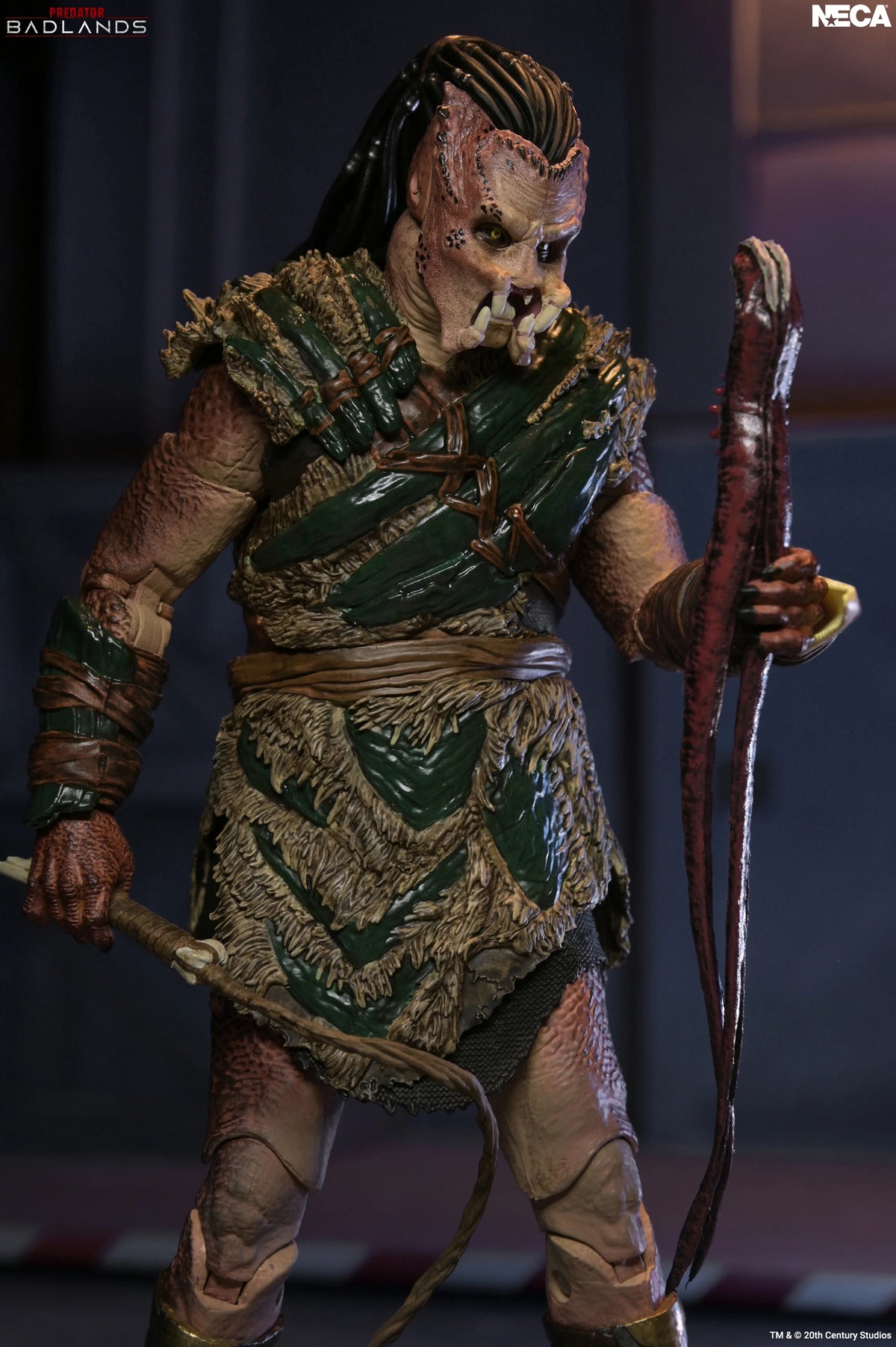 Predator: Badlands - Ultimate Dek (Bone Bison Armor) Actionfigur 18cm NECA 2026