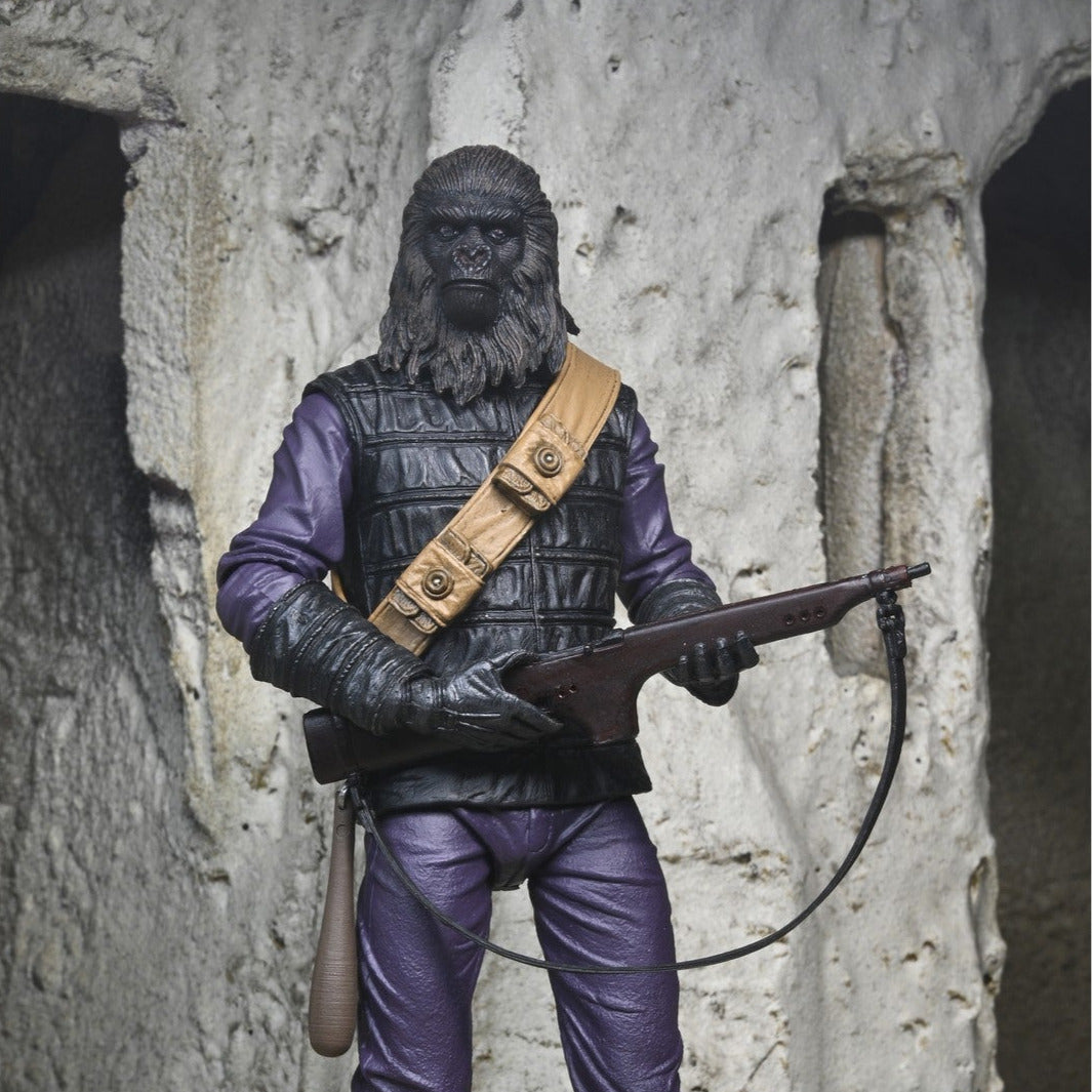 Pre-Order: Planet of the Apes – Ultimate Gorilla Solider Actionfigur 18cm NECA 2025