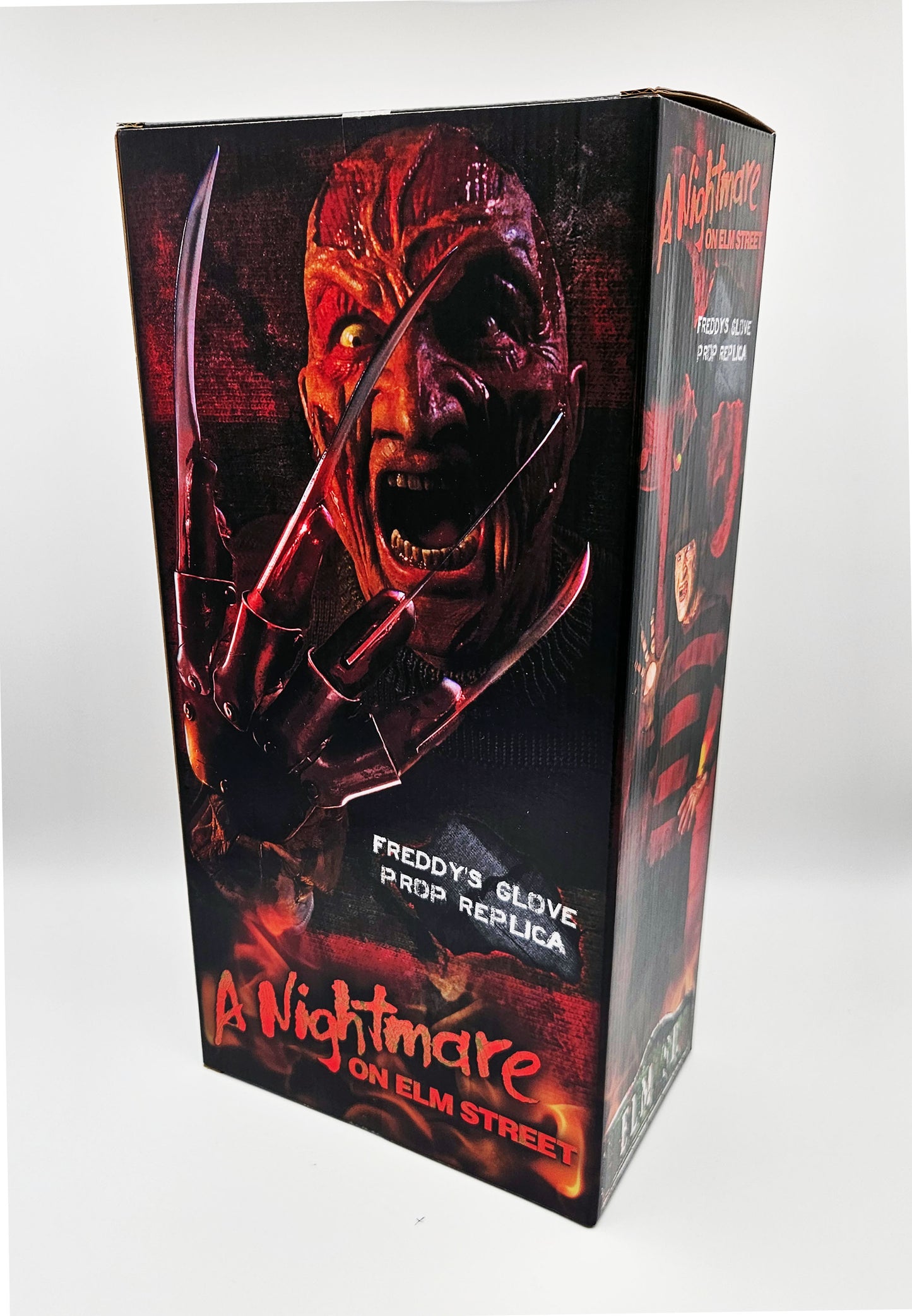 A Nightmare On Elm Street (1984 Movie) - Freddys Handschuh Replik 1/1 NECA