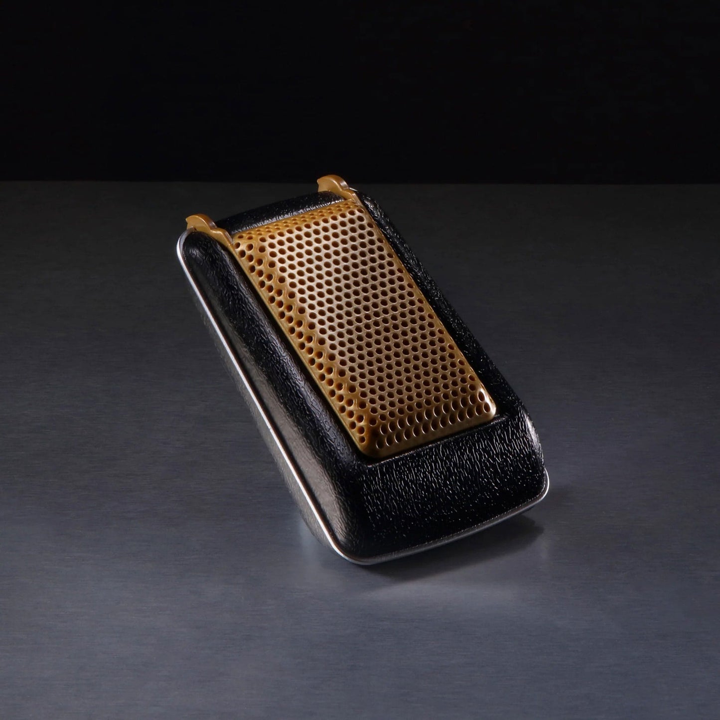 Pre-Order: Raumschiff Enterprise - Communicator Replik 1/1 Master Replicas 2026