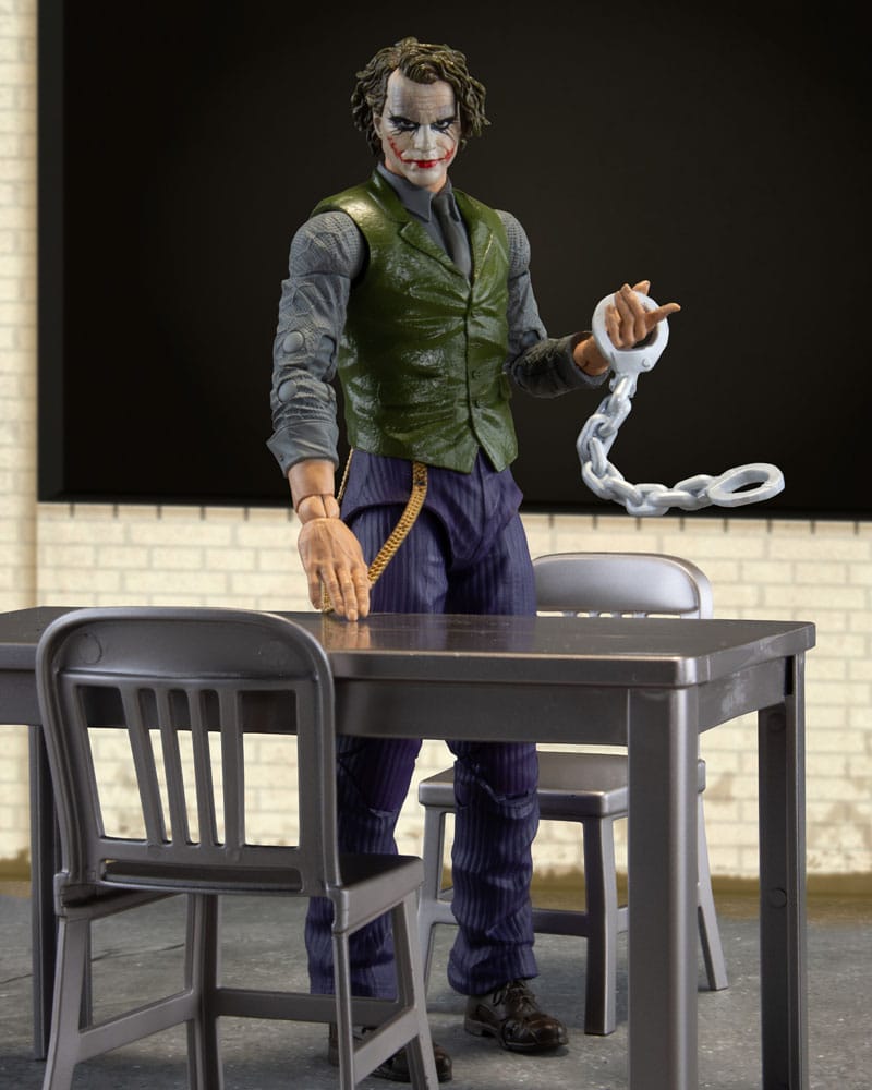 DC Multiverse: The Joker (Dark Knight) Jail Cell Variant Actionfigur 18cm McFarlane (Gold Label)