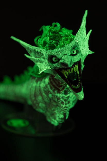 DC Multiverse Dark Nights: Metal - The Joker Dragon Glow in the Dark Edition (Gold Label) 25cm Actionfigur McFarlane Toys