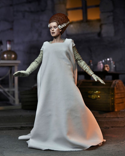 Universal Monsters - Bride of Frankenstein (Color) Actionfigur 18cm NECA 2023