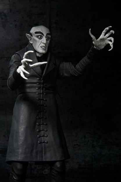 Pre-Order: Nosferatu (1922 Movie) - Ultimate Graf Orlok (Black & White) Actionfigur 18cm NECA 2025