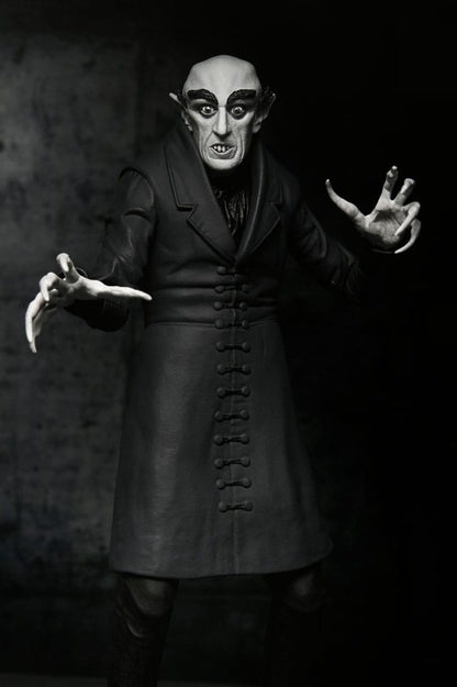 Pre-Order: Nosferatu (1922 Movie) - Ultimate Graf Orlok (Black & White) Actionfigur 18cm NECA 2025