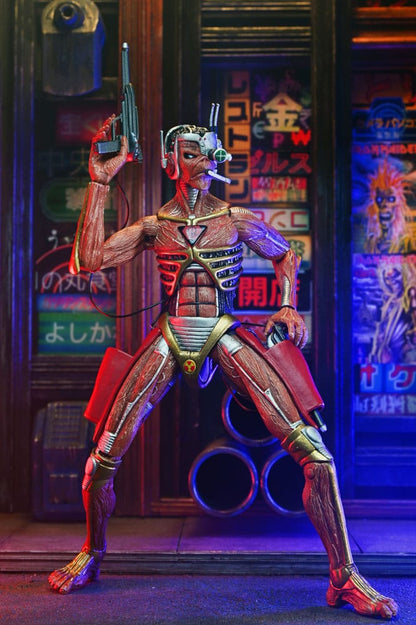 Pre-Order: Iron Maiden: Future Past World Tour - Ultimate Senjutsu Eddie & Somewhere in Time Eddie (2er-Pack) 18cm Actionfiguren NECA 2025