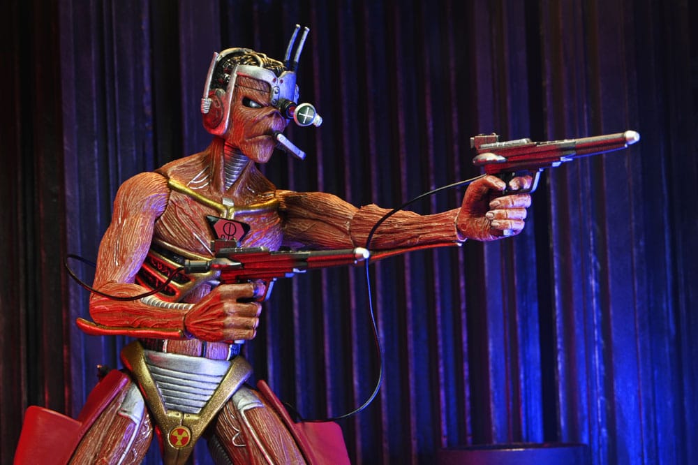 Pre-Order: Iron Maiden: Future Past World Tour - Ultimate Senjutsu Eddie & Somewhere in Time Eddie (2er-Pack) 18cm Actionfiguren NECA 2025