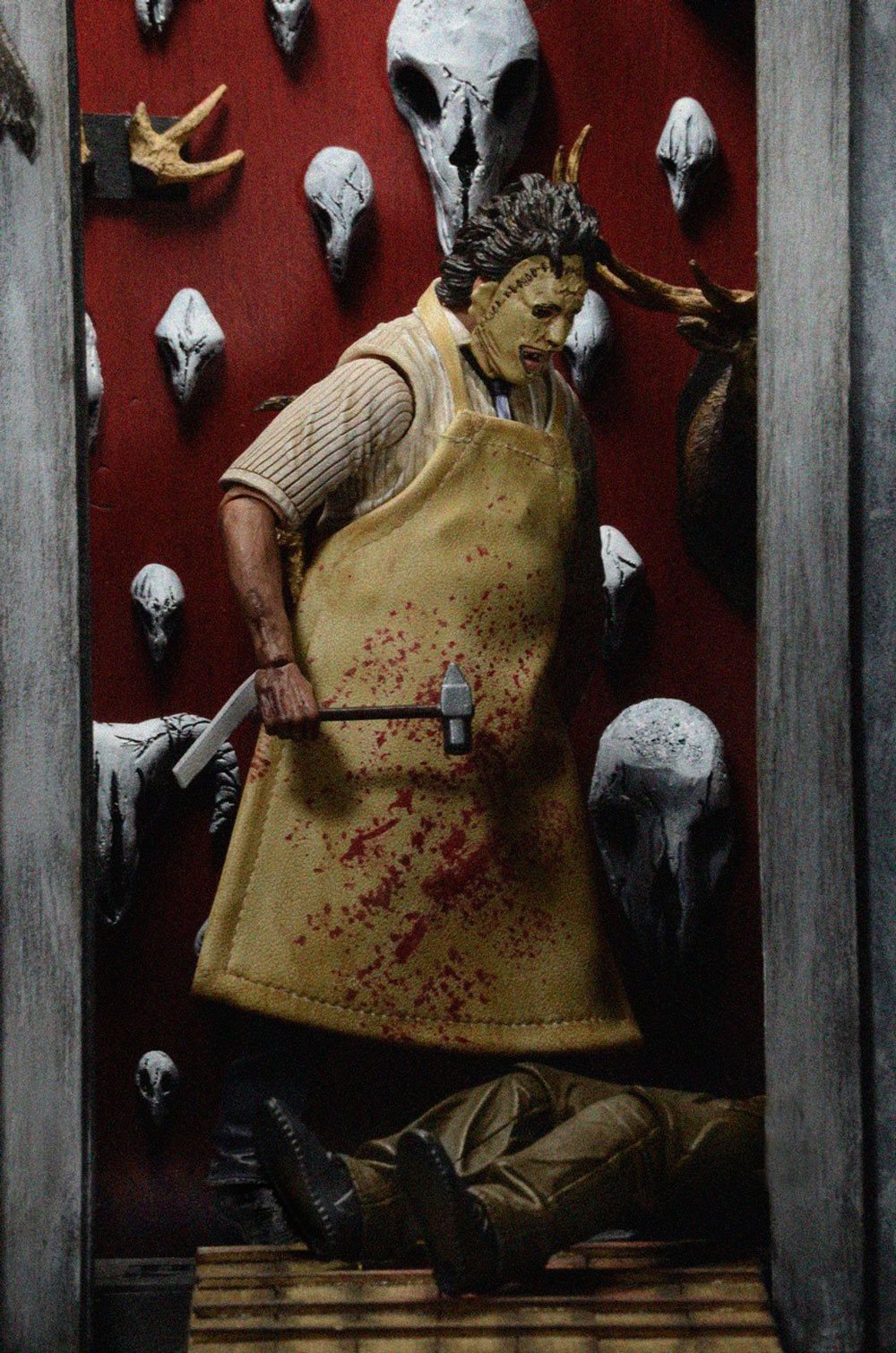 Pre-Order: Texas Chainsaw Massacre - Ultimate Leatherface (40th Anniversary) Actionfigur 18cm NECA 2019