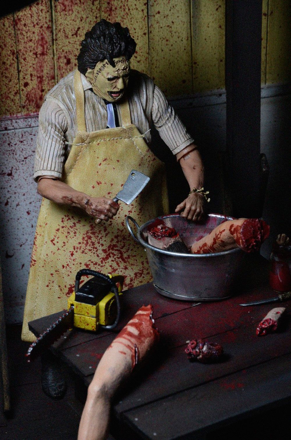 Pre-Order: Texas Chainsaw Massacre - Ultimate Leatherface (40th Anniversary) Actionfigur 18cm NECA 2019