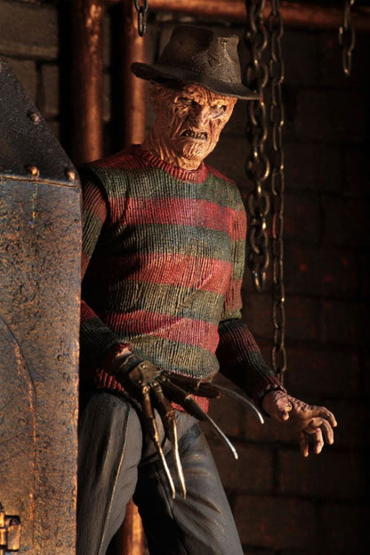 A Nightmare on Elm Street 2: Freddy's Revenge - Ultimate Freddy Krueger 18cm Actionfigur NECA 2018 *Re-Run