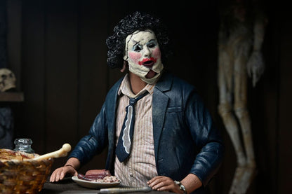 Pre-Order: The Texas Chainsaw Massacre – Leatherface (Pretty Woman Mask) 50th Anniversary Actionfigur 18cm NECA 2025