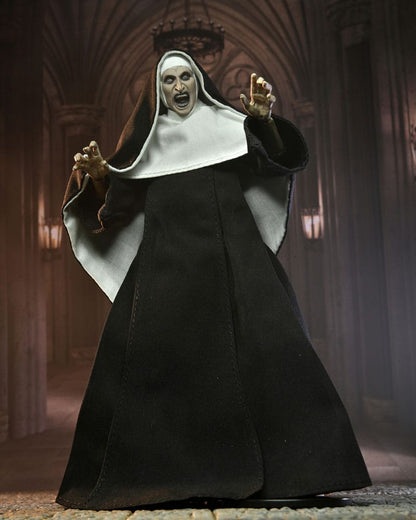 The Conjuring Universe: Ultimate The Nun (Valak) Actionfigur 18cm NECA 2023