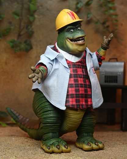 Pre-Order: Die Dinos Dinosaurs - Ultimate Earl Sinclair (Wesayso) Actionfigur 18cm NECA 2024