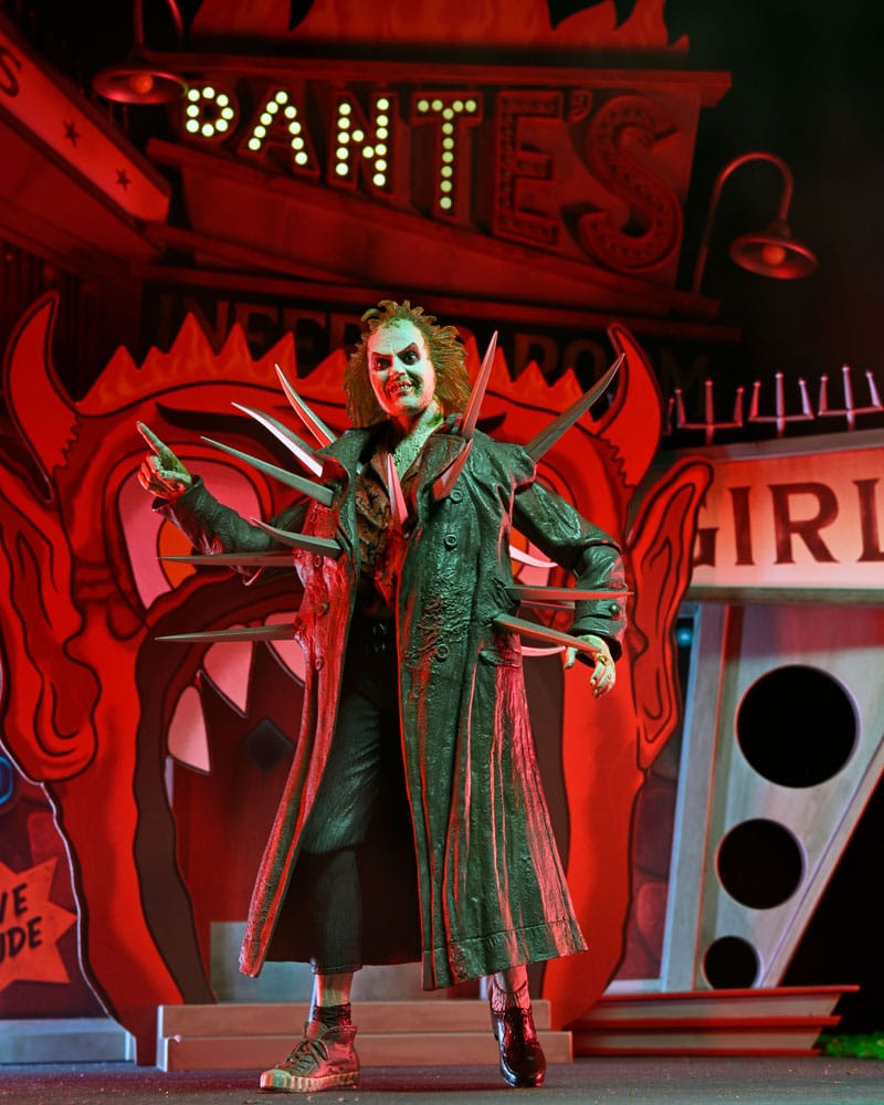 Pre-Order: Beetlejuice (1988 Movie) - Beetlejuice Trenchcoat with Spikes Inferno Room Diorama Deluxe Set NECA