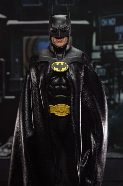Tim Burton's Batman (1989 Movie) - Batman Clothed 20cm Actionfigur NECA 2026